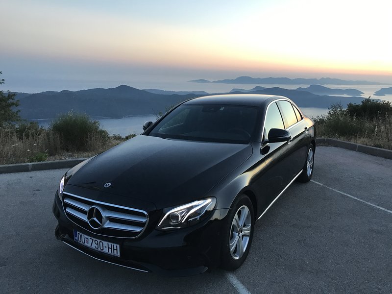 Super Luxury Travel - Mercedes E-class